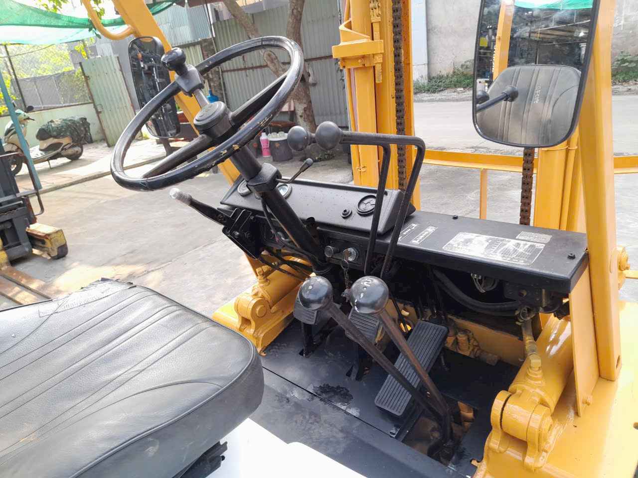 z6114901587694_fc82eab3fb3b863ec74f83f3521eff41