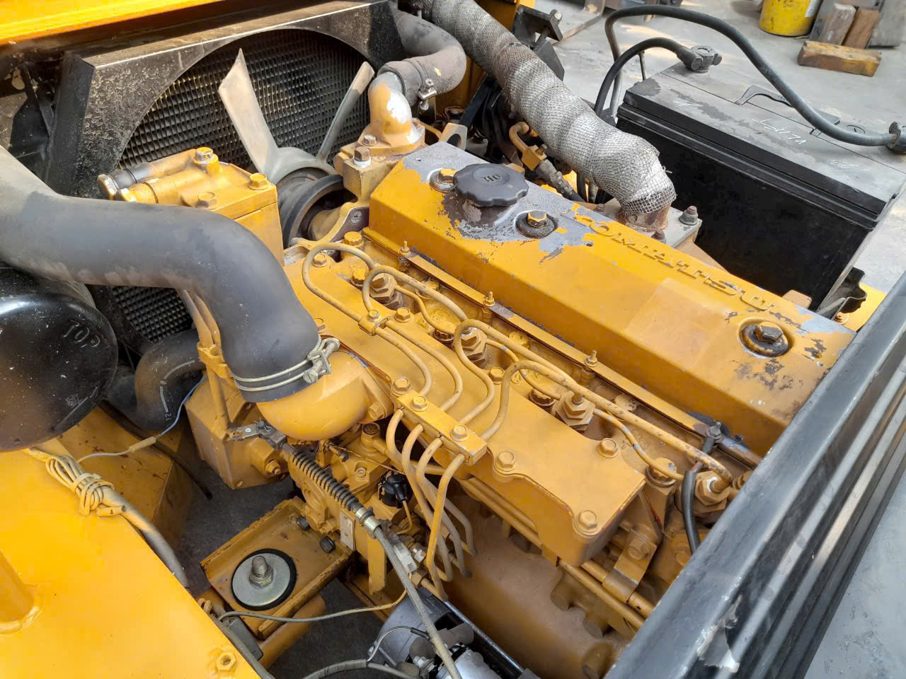 z6114901589955_6570fb38747344457de18798c849e44d